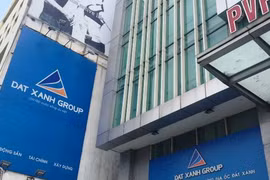 Em trai Chủ tịch Đất Xanh mua 'chui' cổ phiếu DXG phiên giảm sàn 22/9