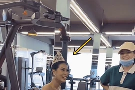 Hoa hậu Đoàn Thiên Ân bất ngờ khoe "bé mỡ"