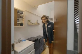 Căn hộ đắt đỏ chỉ rộng bằng chỗ đậu xe ở New York