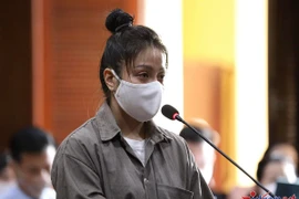 Vì sao không khởi tố người cha tội giết người vụ bé gái 8 tuổi bị hành hạ?