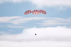 Tàu Orion thám hiểm Mặt Trăng đã trở về Trái Đất