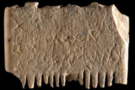 Phát hiện những ký tự cổ xưa trên chiếc lược ngà gần 4.000 tuổi