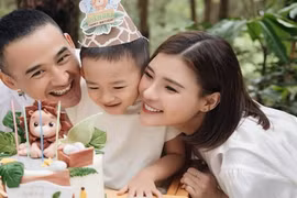 "Tiên đồng ngọc nữ" Thế Thành - Thúy Diễm tổ chức sinh nhật cho con trai