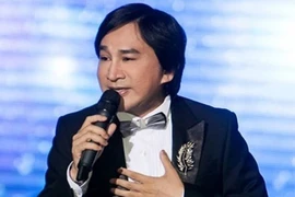 Đâu chỉ đánh bạc, Kim Tử Long từng "dính phốt" ngoại tình