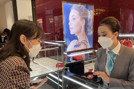 Giá vàng hôm nay 19/11: Vàng thế giới tăng nhẹ