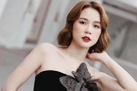 Chuyện tình ái của Sam vừa được bạn trai cầu hôn