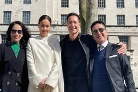 Lép vế Kim Lý khi chụp hình, Chí Trung ra lời thề hiểm hóc