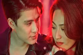 Hoàng Trung tiết lộ cảnh nóng với Phương Anh Đào phải quay… 81 lần