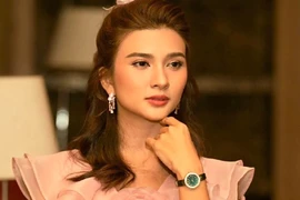 Đường tình lận đận của diễn viên Kim Tuyến từng vướng lùm xùm “người thứ ba” 