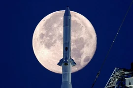 Những hình ảnh Mặt Trăng đẹp “rụng tim” trong năm 2022