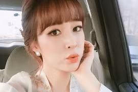 Nữ ca sĩ kiếm sống bằng nghề giao sữa từ 2h sáng