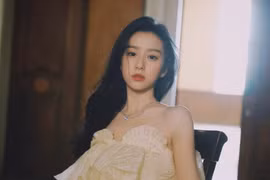 Người đẹp 2002 vào vai Hoàng Dung trong Anh hùng “xạ điêu“