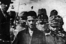 Vụ ám sát Thái tử thổi bùng Thế chiến 1: Lộ sát thủ xui nhất! 