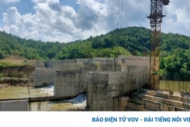 Sập giàn giáo công trình thuỷ điện, hai người bị thương nặng