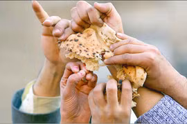 Thần đồng tiên tri Ấn Độ dự đoán "sốc" thế giới 20 năm tới 