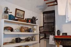 Rợn người những hiện tượng bí ẩn đáng sợ quanh đồ vật bị nguyền rủa