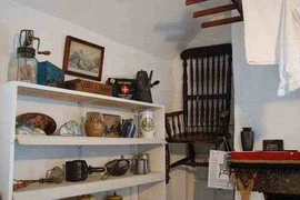 Rợn người những hiện tượng bí ẩn đáng sợ quanh đồ vật bị nguyền rủa