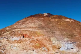 Sự thật khủng khiếp ngọn núi "nuốt gọn" 8 triệu sinh mạng ở Bolivia