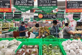 Đề xuất giảm thuế tới 4% để kích cầu nền kinh tế