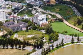 Xây khách sạn 5 sao ven Hồ Xuân Hương: Tỉnh Lâm Đồng nói gì?