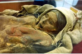 Phát hiện xác ướp 4.000 năm tuổi bị chôn vùi tại Trung Quốc