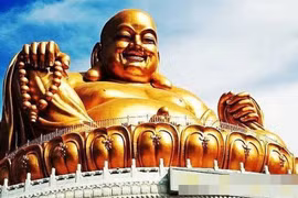 Hiểu thế nào “nhà nghèo không lễ Phật, nhà giàu thắp hương nhiều hơn”?