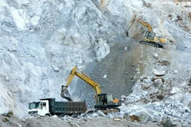 Khoáng sản Dương Hiếu khai sai thuế, bị phạt gần 800 triệu 