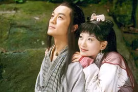 4 sai lầm trong đời Lệnh Hồ Xung: Yêu lầm 1 người...