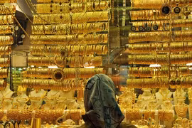 Giá vàng hôm nay 15/5: Vàng thế giới có thể tăng trở lại