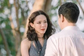 Tôi tái mặt khi nghe được cuộc điện thoại của vợ