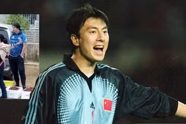 Thủ môn Trung Quốc từng dự World Cup đi bán trái cây dạo