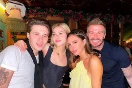 Victoria Beckham xuất hiện sau vụ bất hòa với con dâu