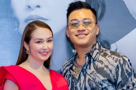 Vợ kém 12 tuổi của Tuấn Hưng: 'Ông xã lãng mạn hơn tôi!'