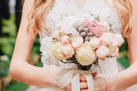 Mẹ chồng bất công chỉ coi trọng vợ chồng con trai út