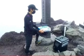 Shipper tận tâm giao pizza lên đỉnh núi, phí ship gấp 10 lần giá bán