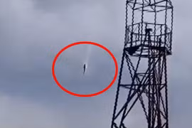 Video khoảnh khắc máy bay chở ông trùm Wagner gặp nạn