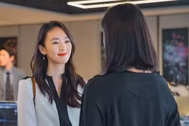 Nói với sếp chồng chị ngoại tình thì chị lờ đi