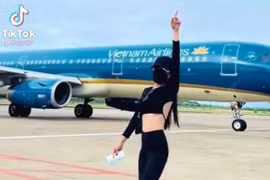 Trào lưu nhảy nhót trên TikTok gây nguy hiểm cho an toàn bay