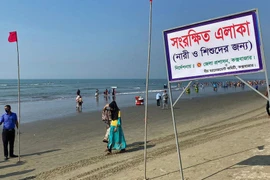 Gây phẫn nộ vì mở bãi biển chỉ dành cho nữ giới