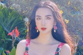 2 hot girl 9x vừa giàu, vừa đẹp, chăm chỉ tập gym