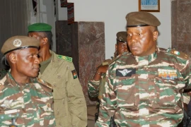 Phe đảo chính Niger không từ bỏ quyền lực sau tối hậu thư ECOWAS