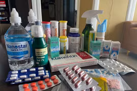 Chi phí tự điều trị COVID-19 tại nhà lên đến chục triệu đồng