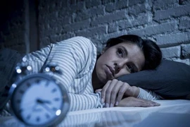 Thiếu ngủ có thể thúc đẩy một dạng chất béo cơ thể 