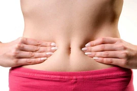 Những loại đồ uống giúp xóa tan mỡ bụng ngày hè