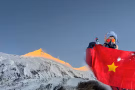 Người Việt đầu tiên chinh phục đỉnh Manaslu, ngọn núi cao thứ 8 thế giới