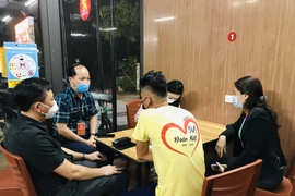 Quảng Ninh: 3 Chủ tịch phường mất việc vì lơ là chống dịch