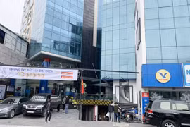 Hà Nội thông báo khẩn tìm người đến viện Medlatec và 2 chợ