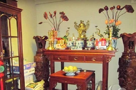 Video: Phong thuỷ bàn thờ cho người tuổi Tý thêm thịnh vượng và phát tài