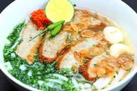 Video: Cách làm bánh canh chả cá ngon quá xá