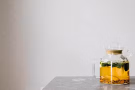 Video: Sở hữu vòng eo 56 như Ngọc Trinh nhờ thức uống thần kỳ này